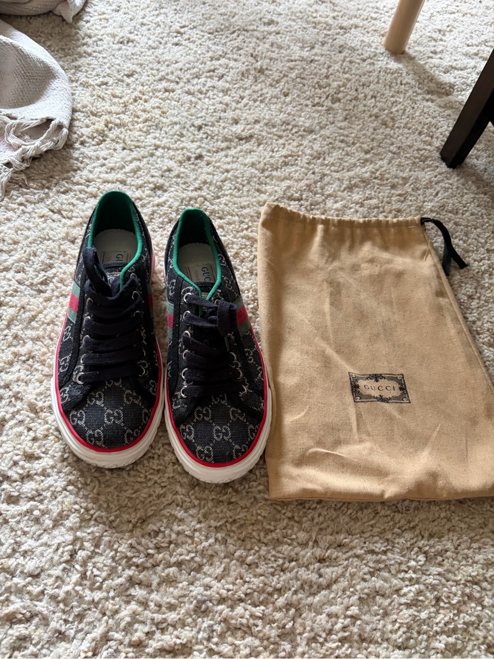 Gucci Tennis 1977 women’s sneakers in black canvas